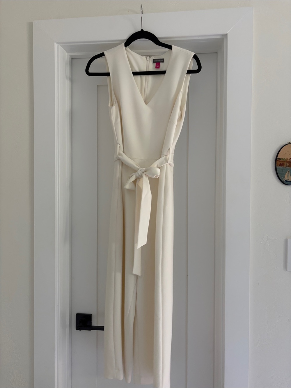 Vince Camuto Cream Sleeveless V-Neck Belted Maxi Dress